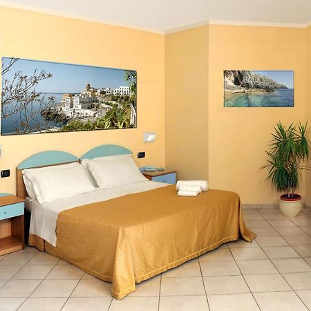 Hotel Alize ซานตา เชซาเรอา แตร์เม ภายนอก รูปภาพ