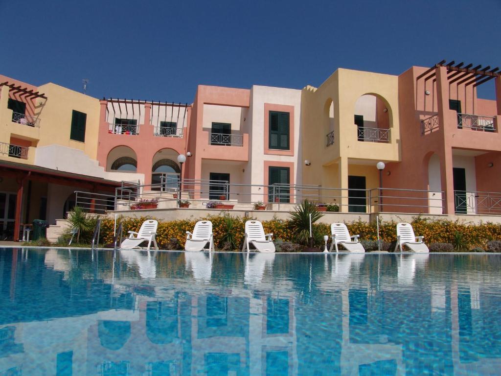 Hotel Alize ซานตา เชซาเรอา แตร์เม ภายนอก รูปภาพ